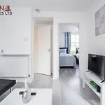 Conen Breccia Apartment