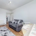 One Bedroom Flat In Central London #02