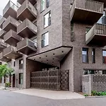 The Maud Luxury Garden
