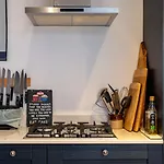 Beautiful Two Bed Abode In South West London