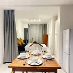 Large Studio With Extra Sofa Bed And Private Bath Plus Kitchen Canary Wharf 1
