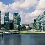 O2 Greenwich Central City Stays