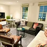 Private 1 Bed Flat Chelsea