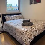 Colourful & Comfy Studio Flat