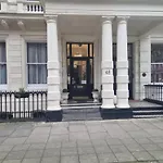 Studio By Hyde Park - 14