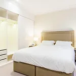 Luxury 3Br Home In Knightsbridge W/Sauna, 6 Guests