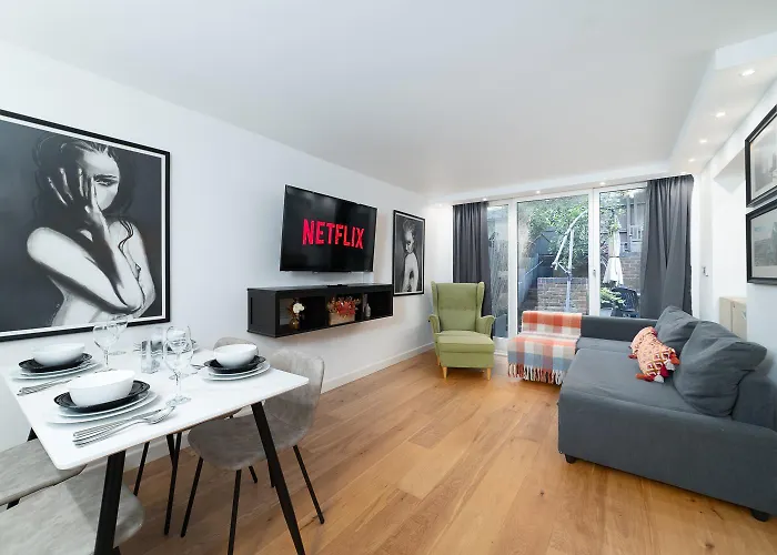 Unique Notting Hill Garden Apartment Near Portobello