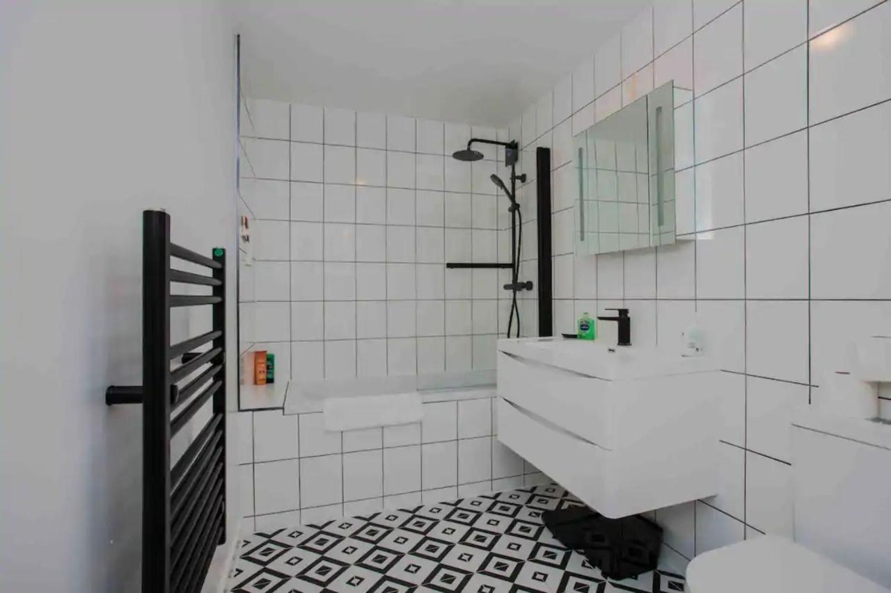 Cosy & Comfortable 2 Bedroom In Hackneyshoreditch Apartment