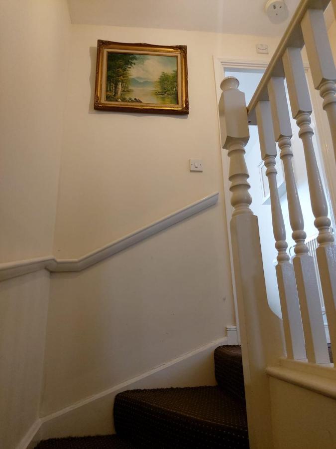 Heronsgate Gh007 Apartment London