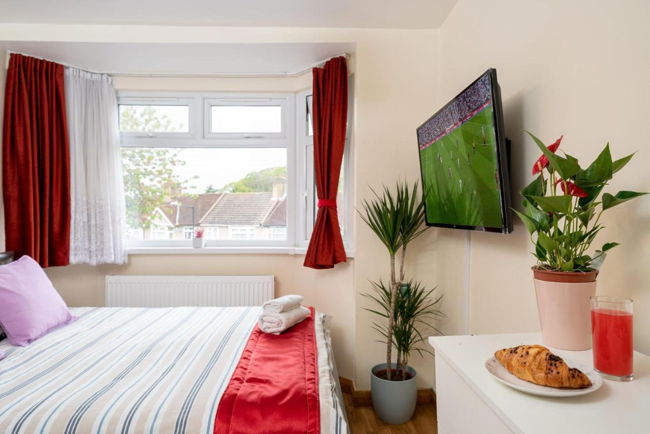 Apartment F4 Modern Double