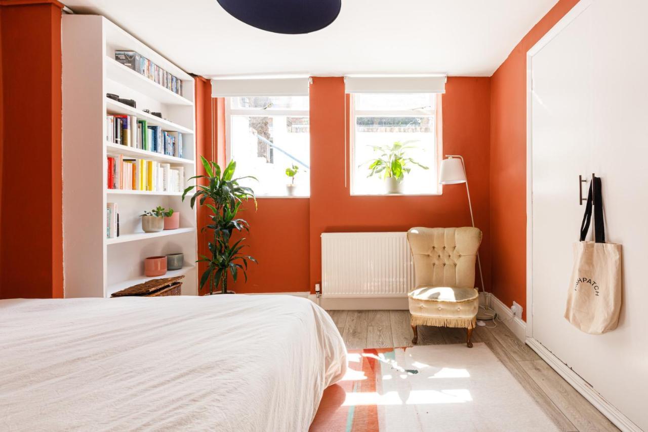 Colourful, 1-bedroom Victorian Flat With Garden Apartment *