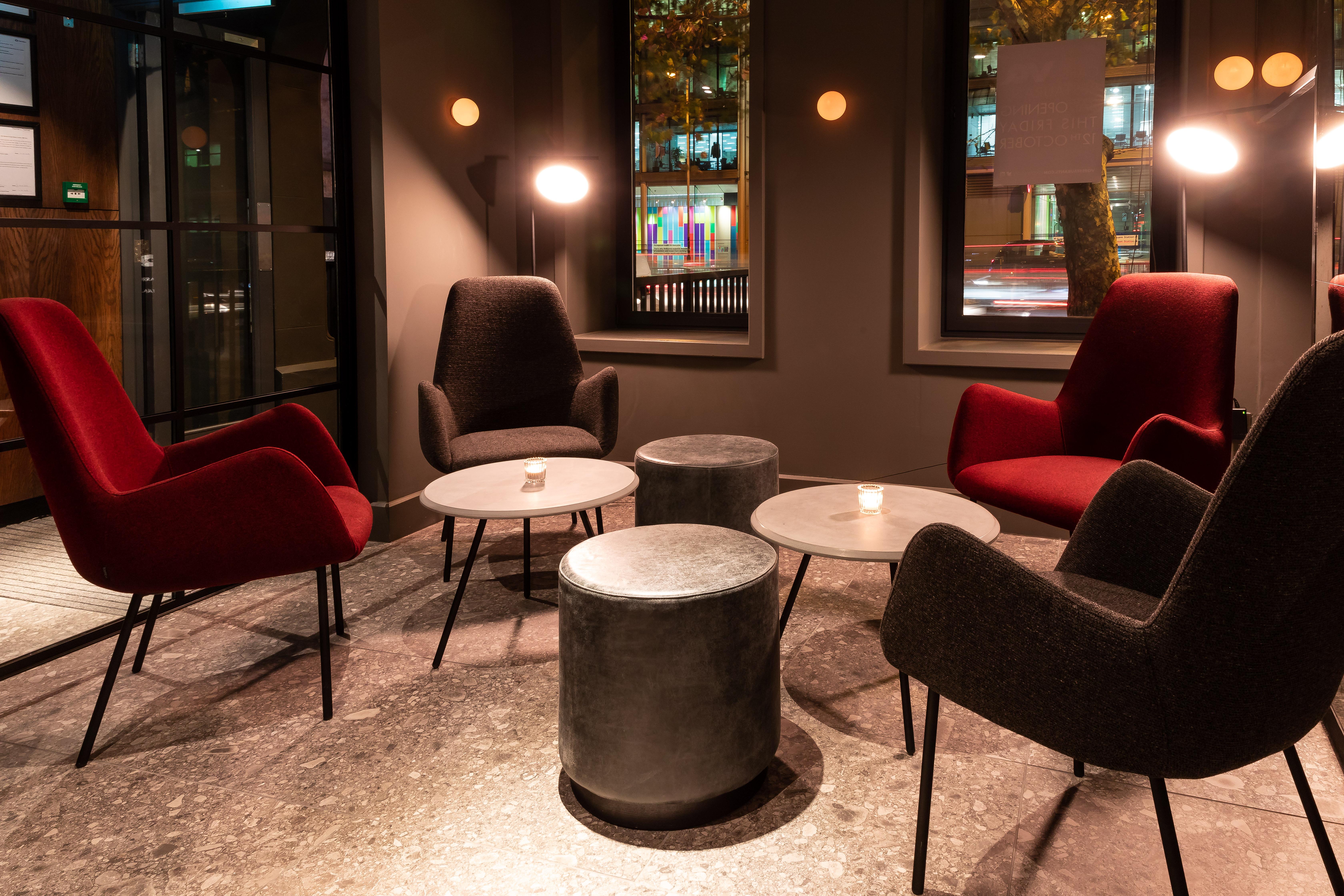 Hotel Euston Square 3*