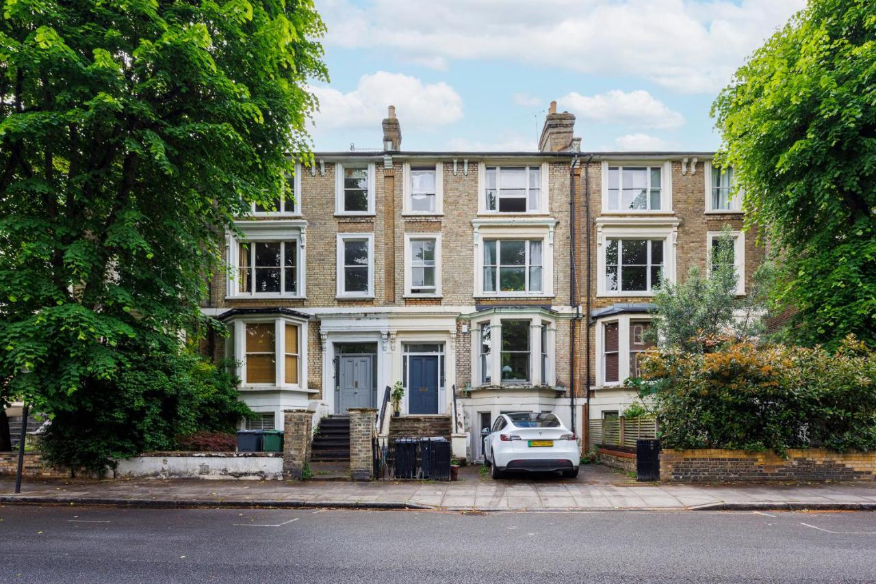 2-bedroom Garden Flat In Finsbury Park, Islington Apartment
