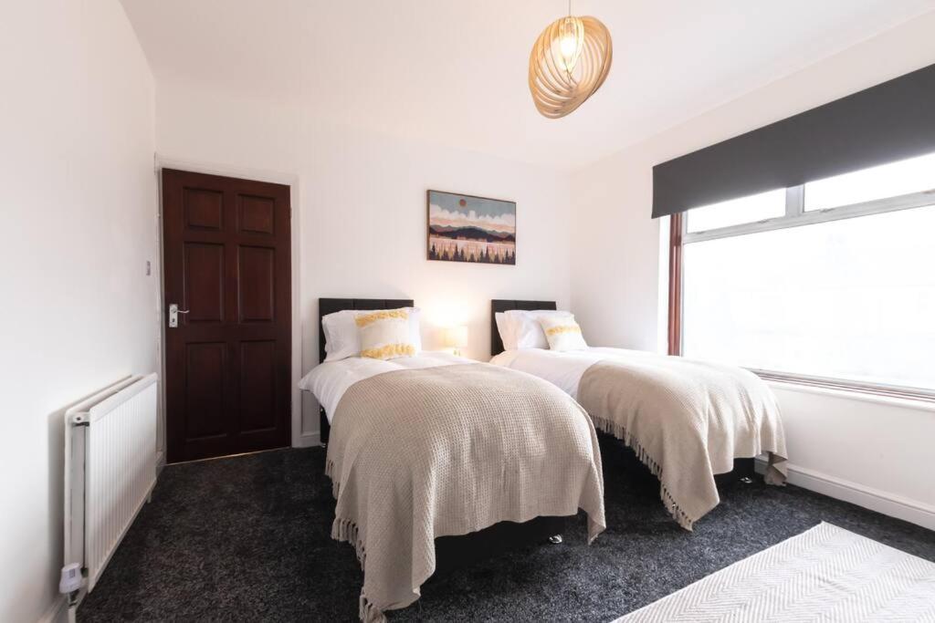 Morganite - 3 Bedroom House * London