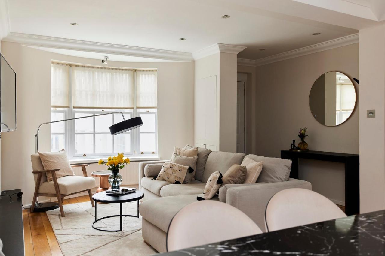 The South Kensington Wonder - Trendy 3bdr House With Garden Apartment London