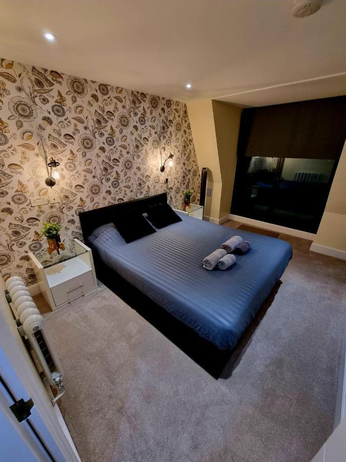 Stylish With Terrace & Parking Apartamento