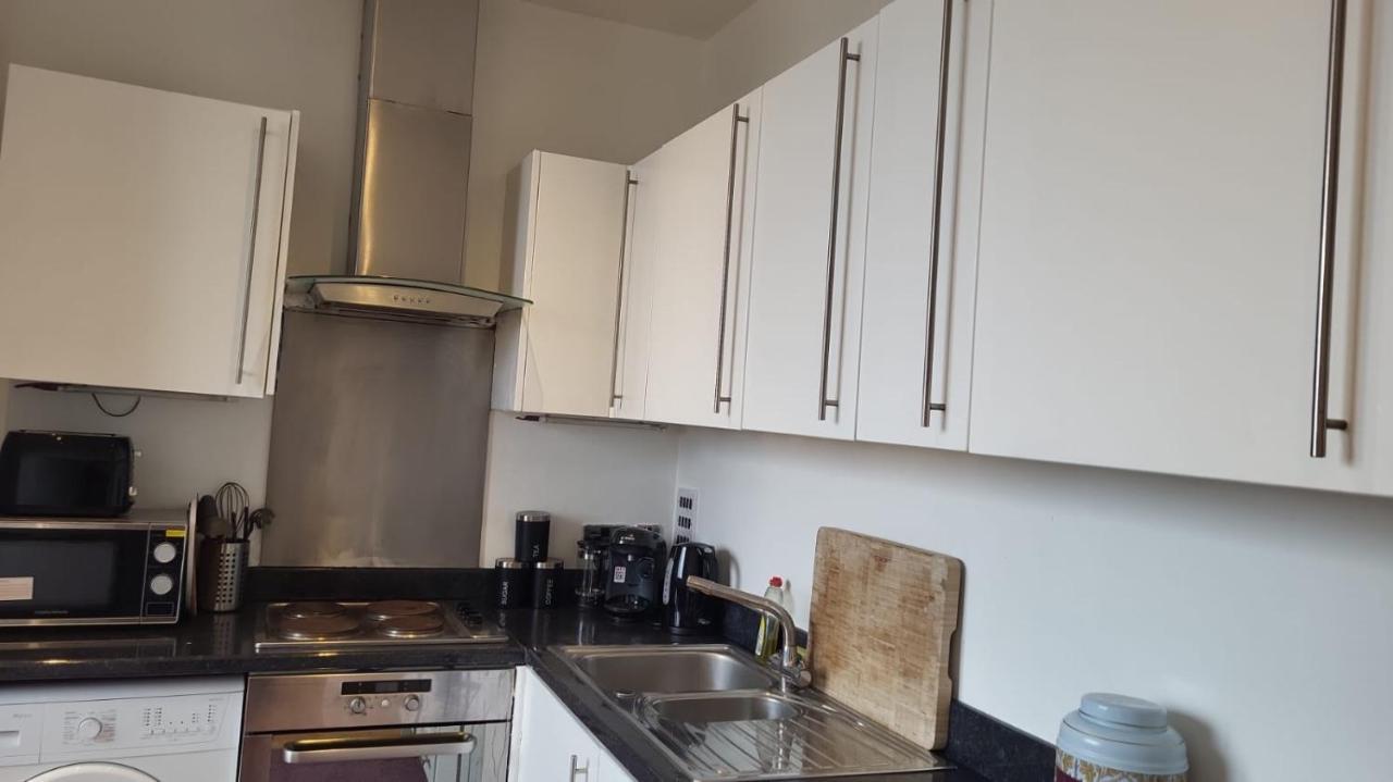 Cosy Entire In Whitechapel/commercial Rd Apartment