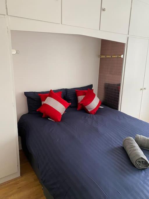 018- Premium Location Regent Park Radley House Apartment *