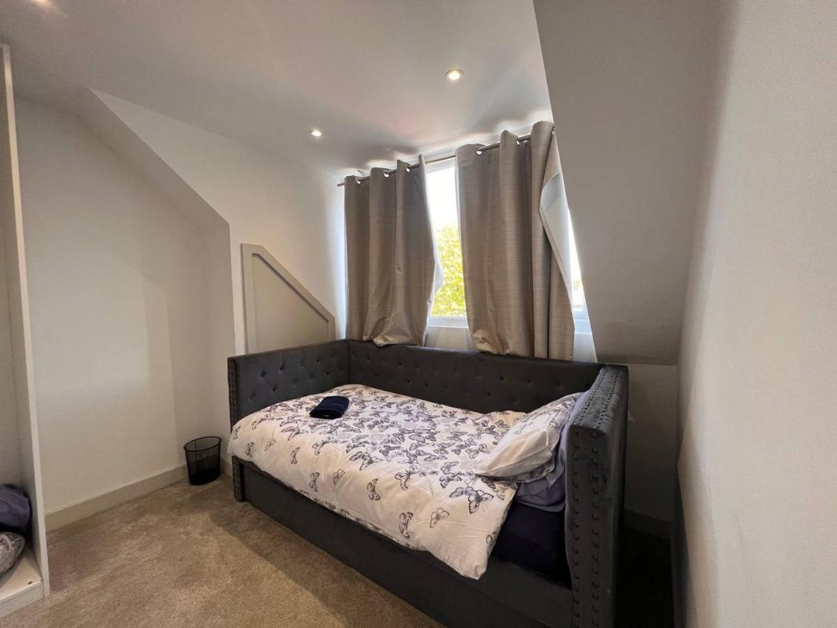 Apartamento Star Finchley Road 3-bed Haven Londres