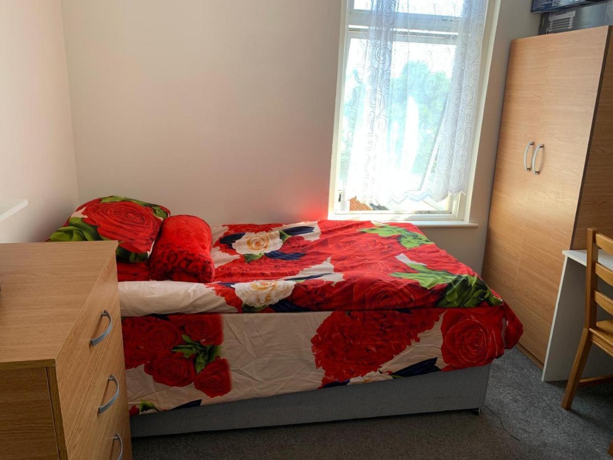 Double Bedroom Near The St Street Rail Station Casa de hóspedes