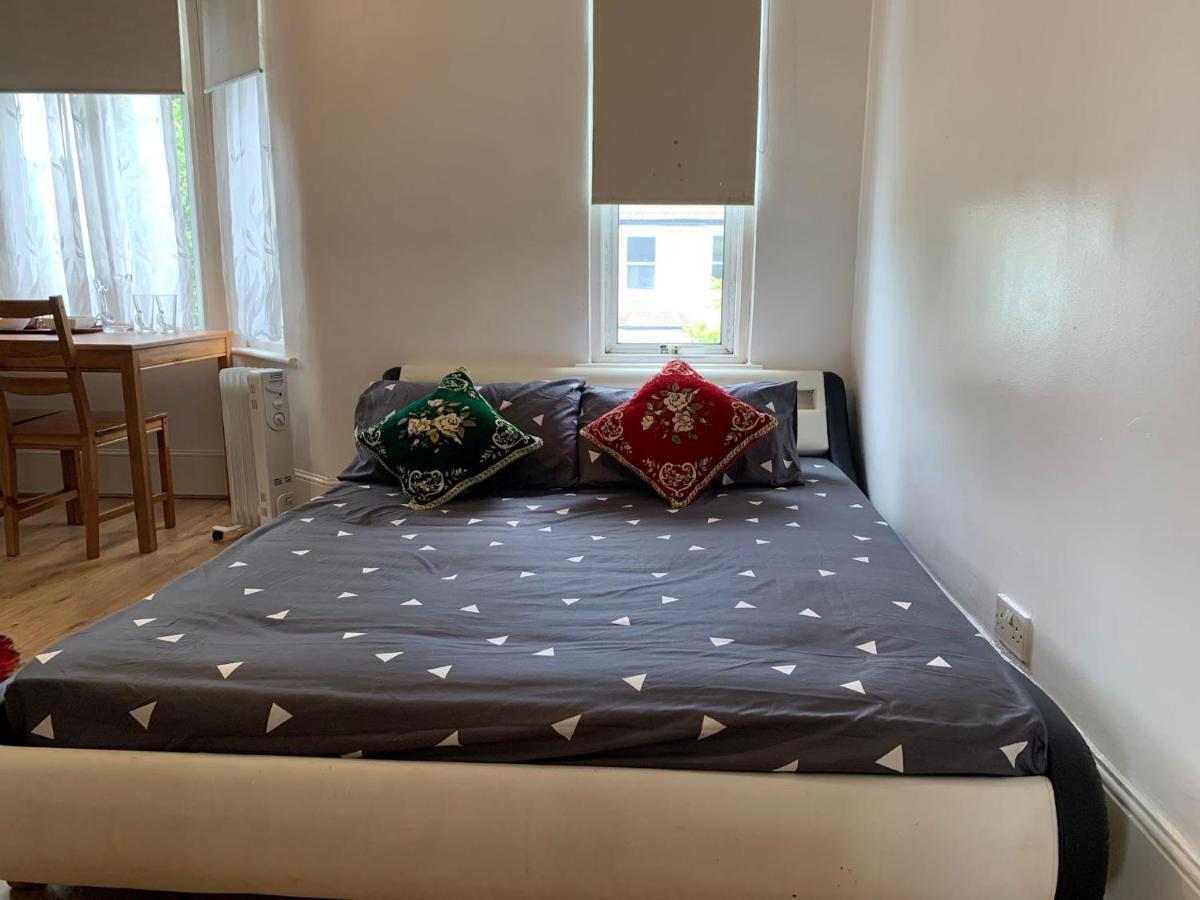 Double Bedroom Near The St Street Rail Station Casa de hóspedes