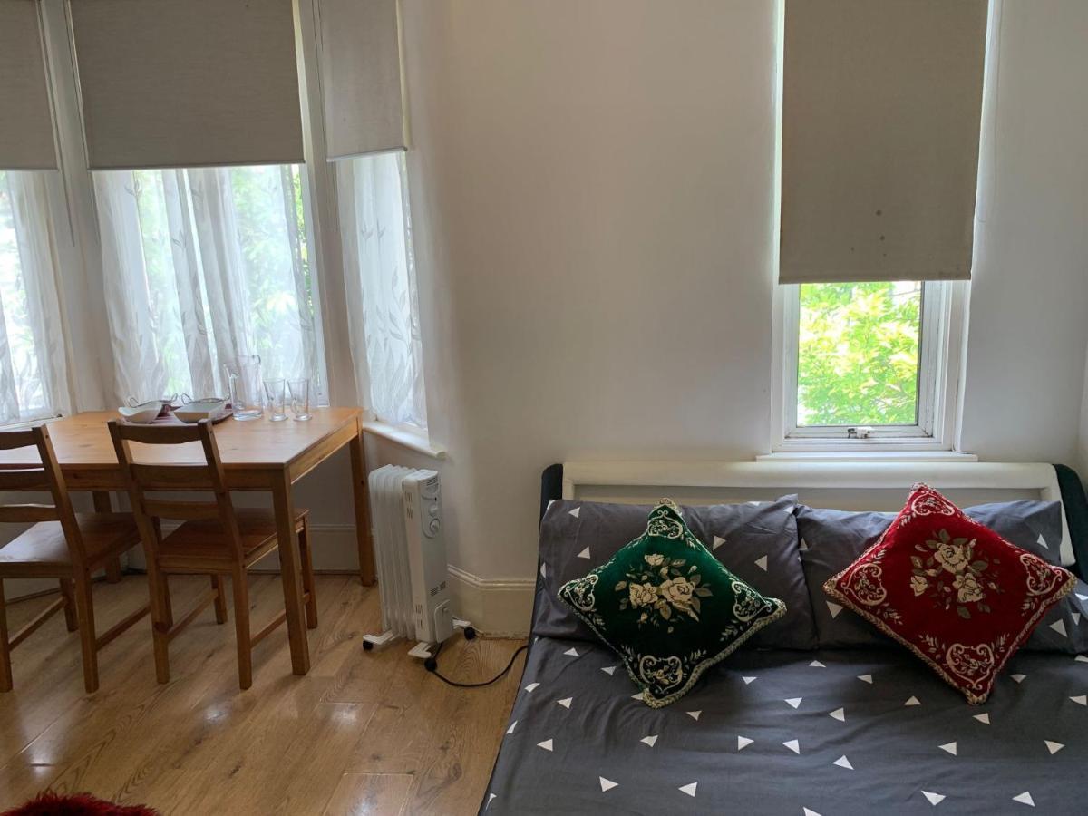 Double Bedroom Near The St Street Rail Station Casa de hóspedes *