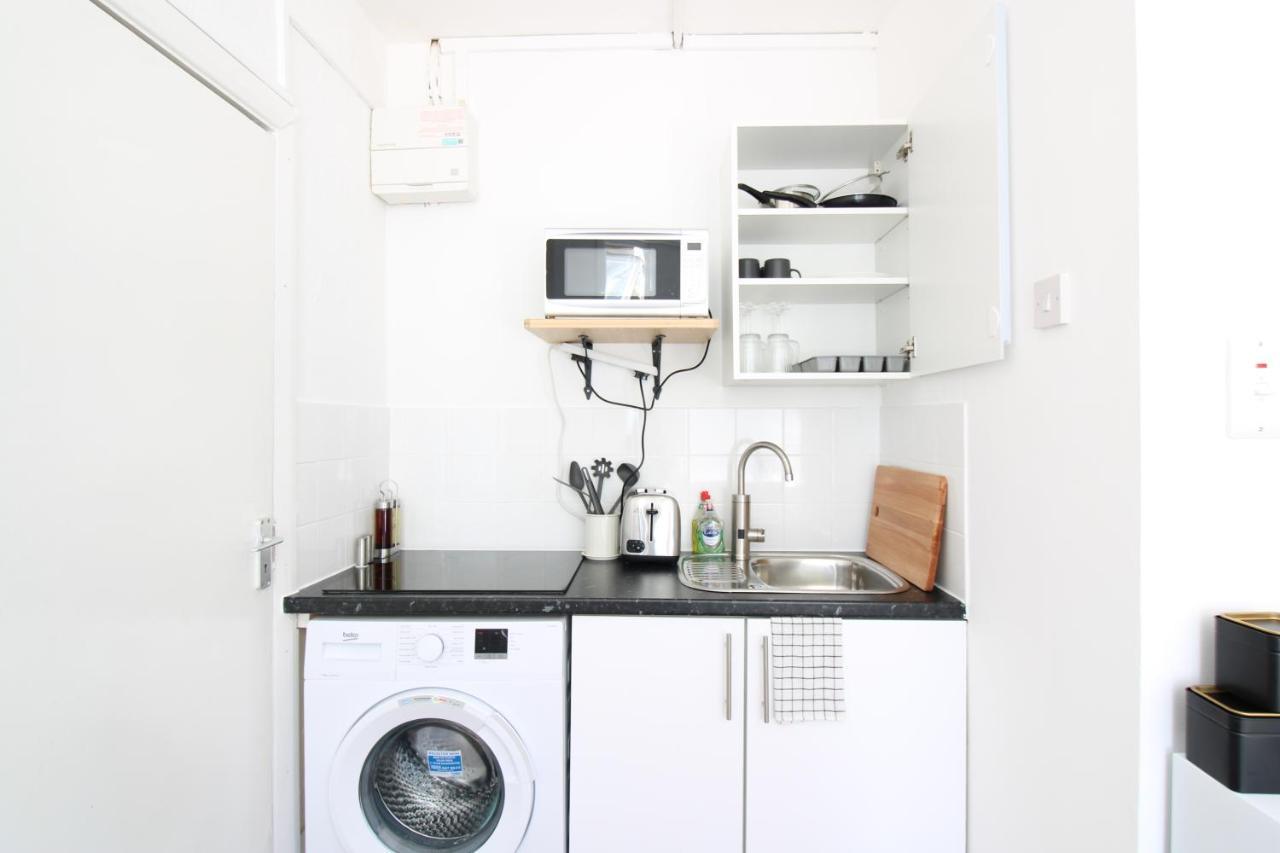 Lovely Studio Flats In Hackney