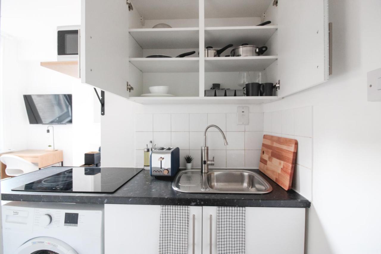 Lovely Studio Flats In Hackney *