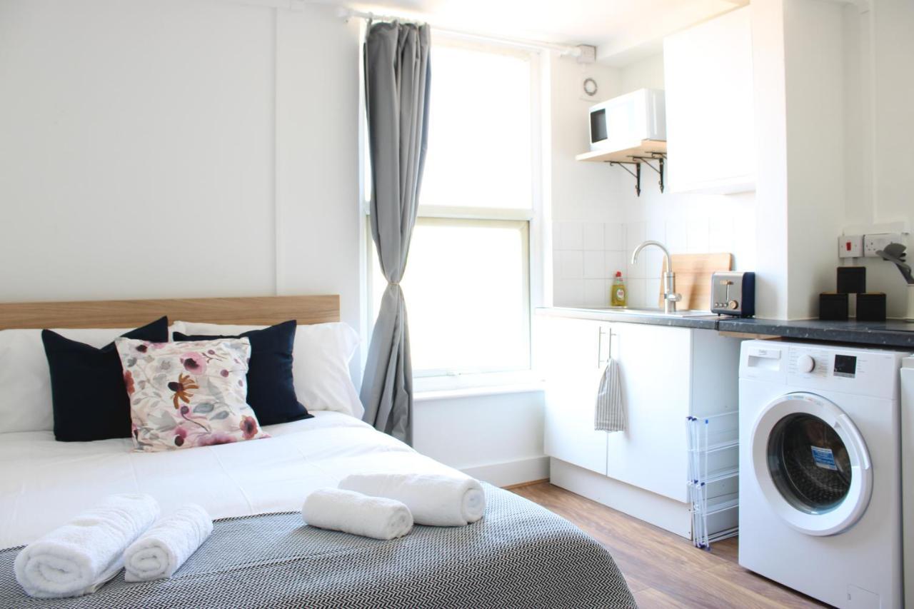Lovely Studio Flats In Hackney Apartment *