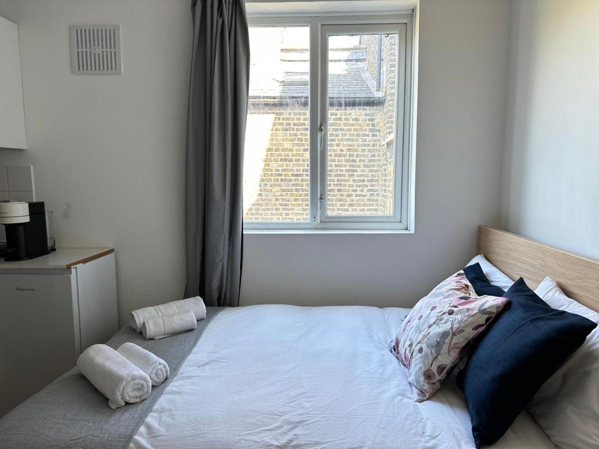 Lovely Studio Flats In Hackney Apartment