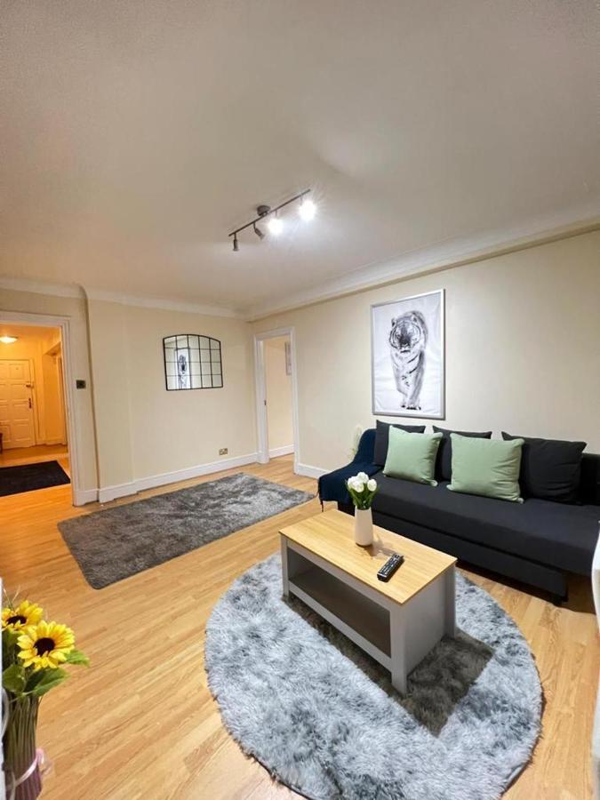Apartment Three Bedrooms Three Bathrooms Sweet Flat *