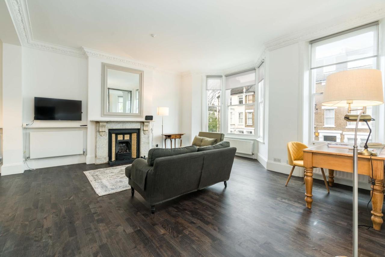 Stylish 2 Bedroom At Hammersmith Apartment *