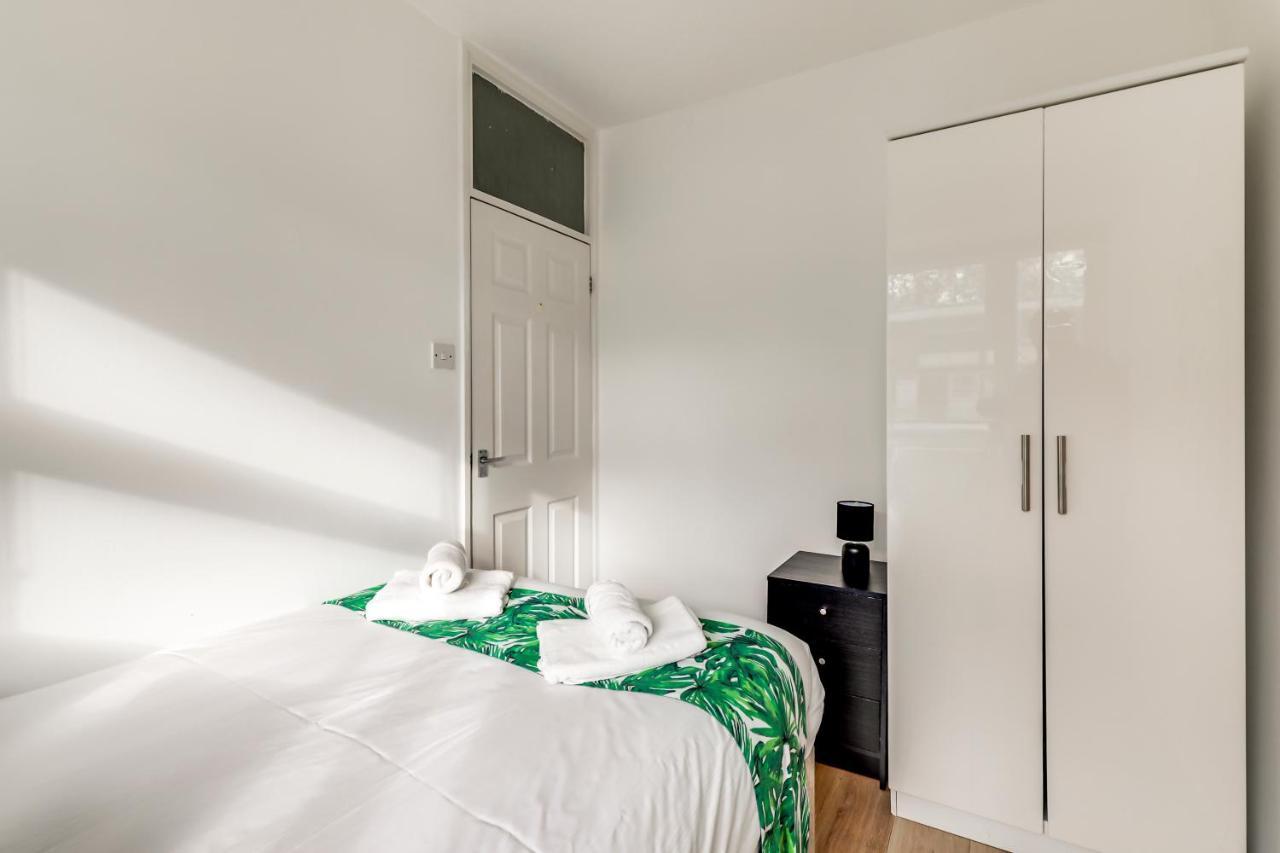 Nw1 Apartment! * London