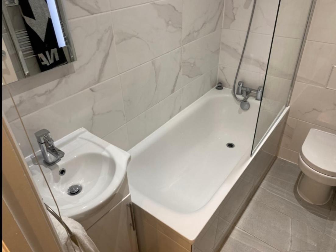 Apartment Connection: Double In Heart Of *