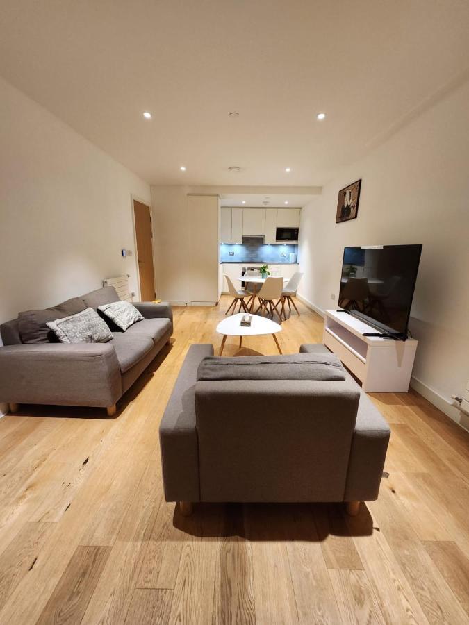 Apartment The Maud Luxury Garden *