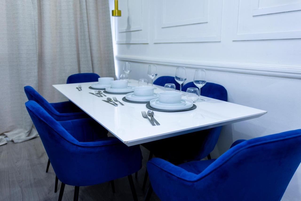 Apartamento Elegant 3 Bed House In The Heart Of *