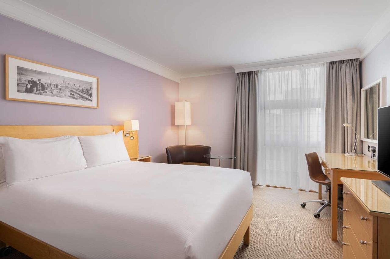Hilton Kensington