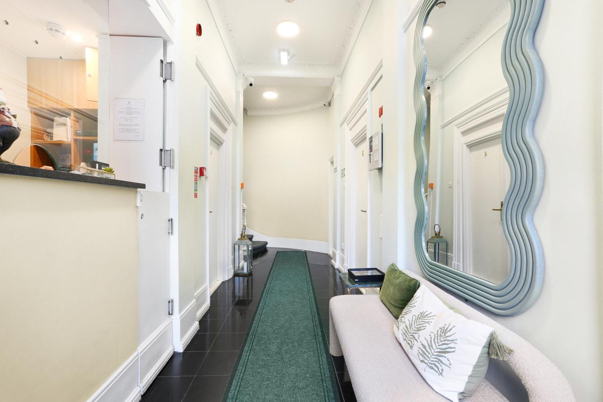 Beiroom Hyde Park Apartment