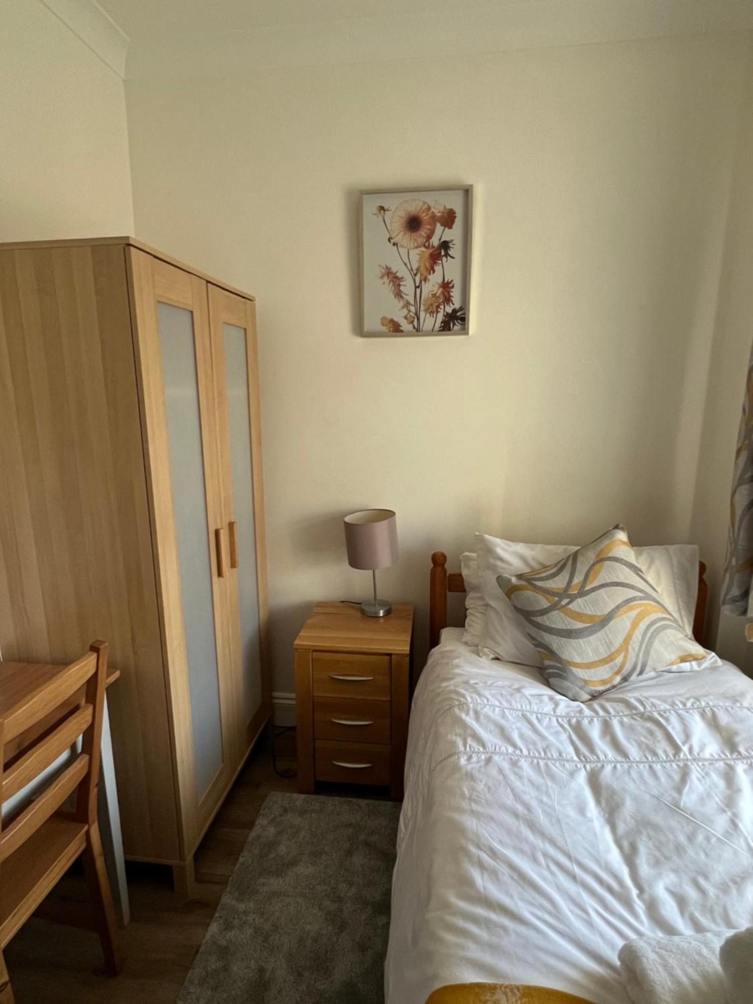 Comfortable Single Wembley Park/stadium Hospedagem domiciliar Londres