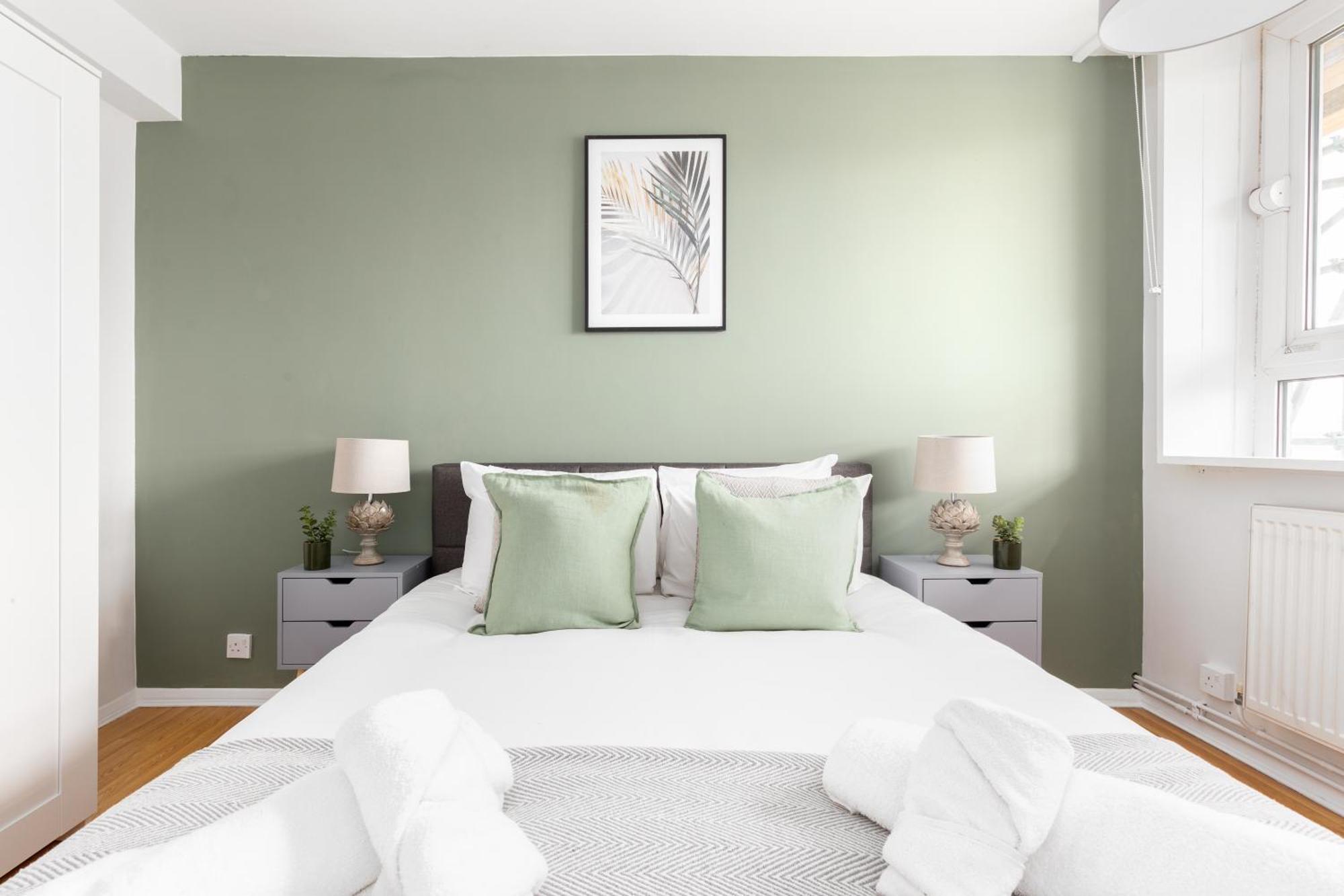 The Bermondsey Apartment *