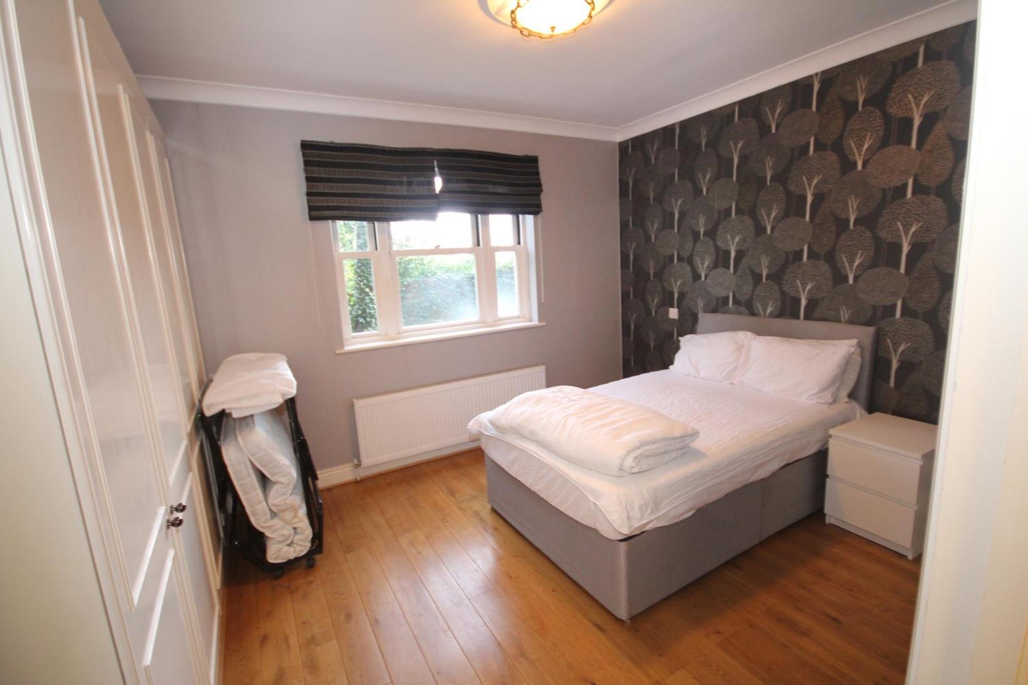 Harrow On The Hill Place London