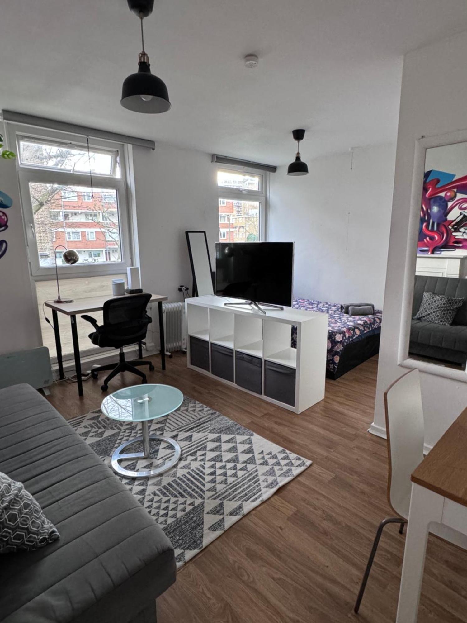 Colourful & Comfy Flat Apartment *