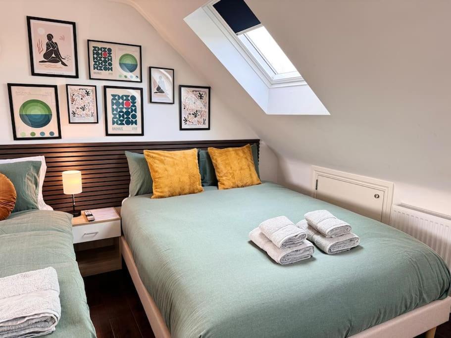 Superb Loft 30min To *