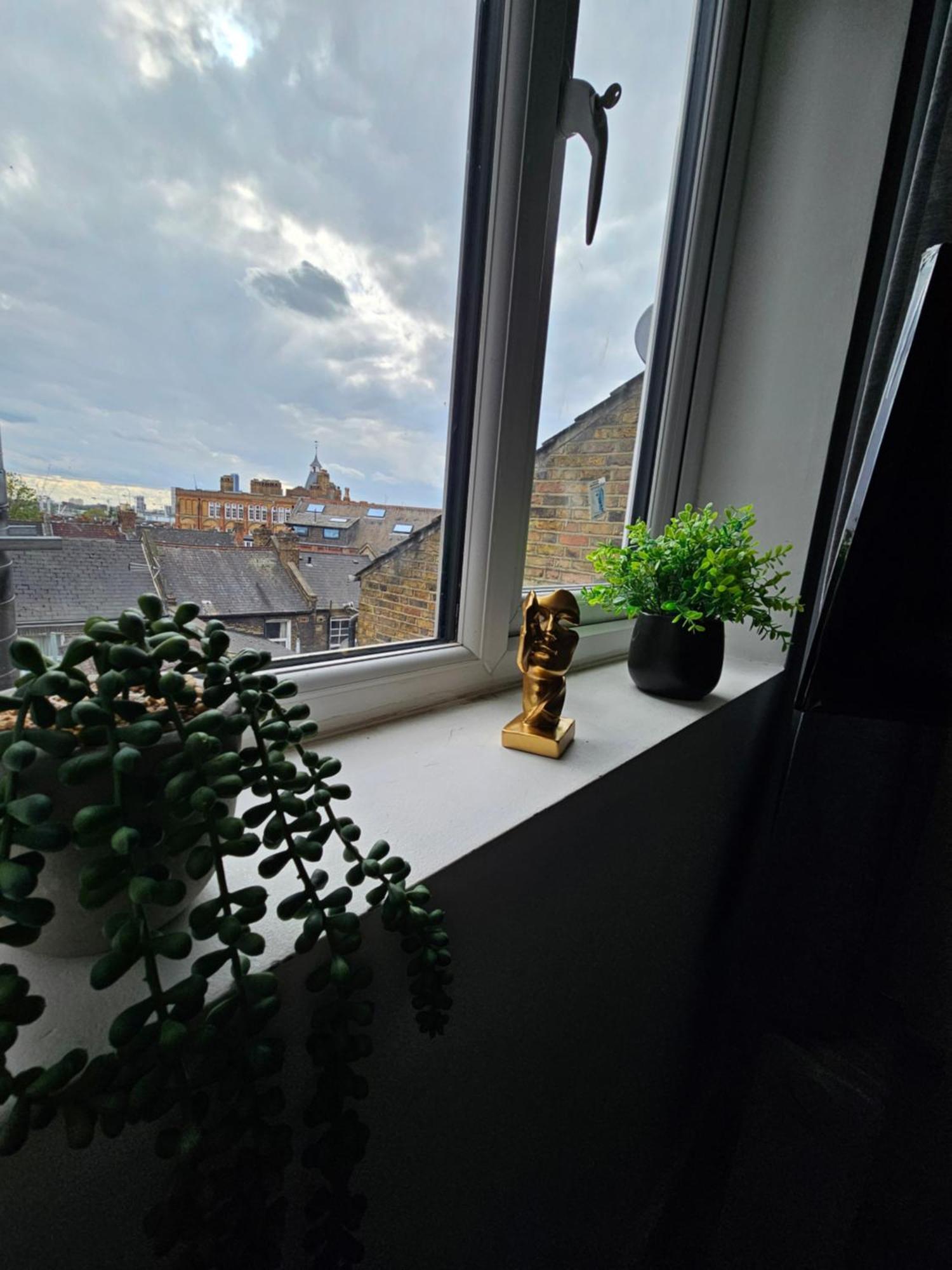 Stylish Near Kensal Apartment *