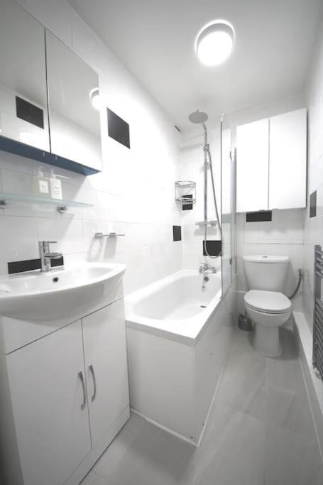 Apartment Cosy Victoria London
