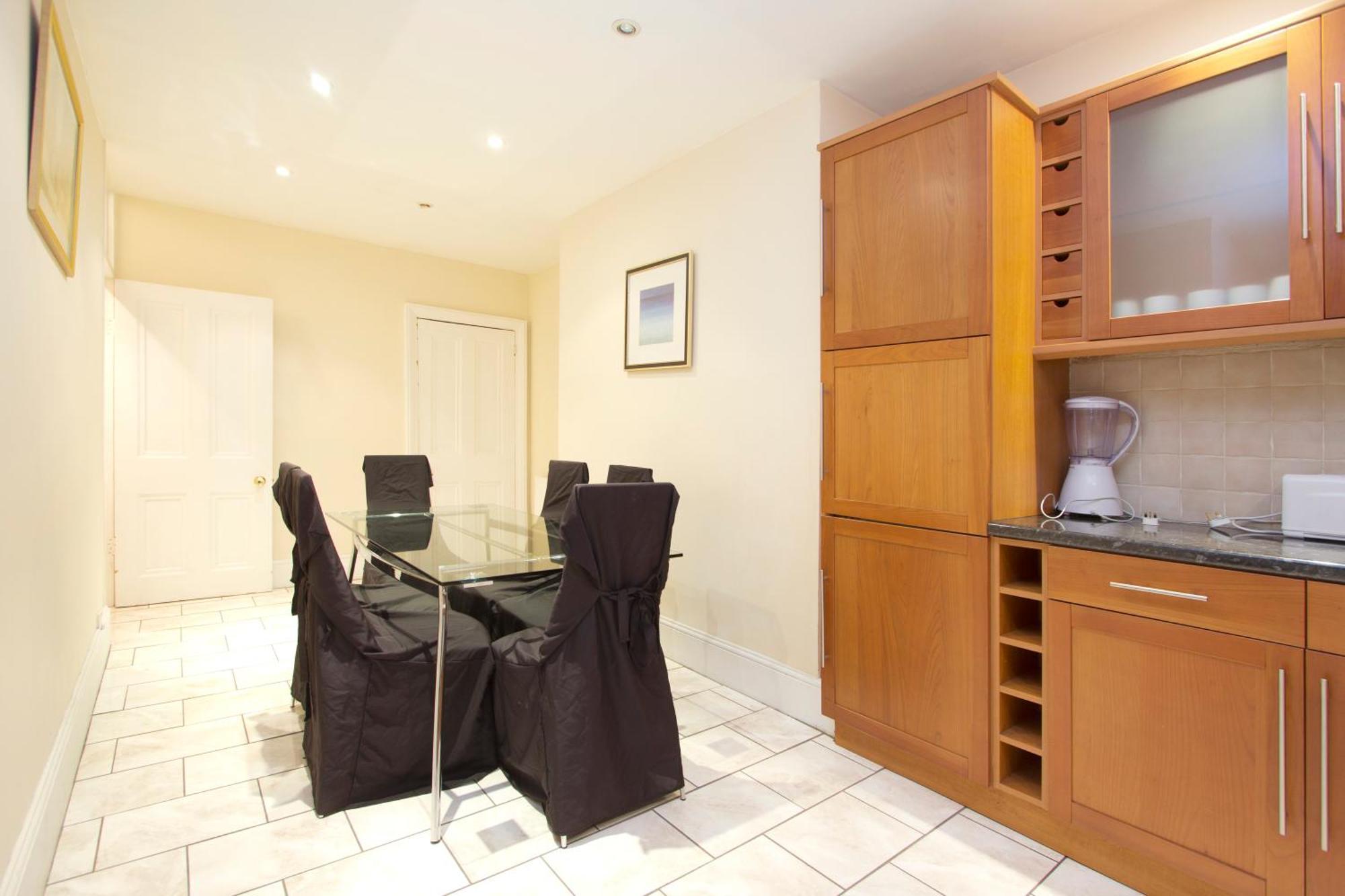 Apartment Hyde Park Serviced London