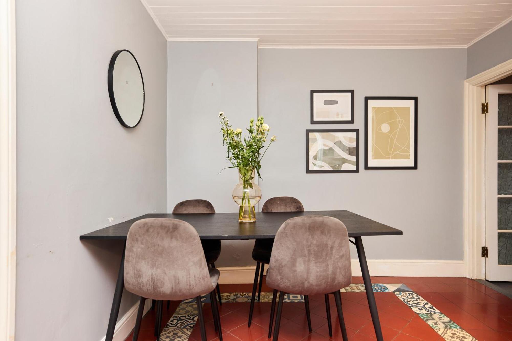 The South Park Wonder - Fascinating 2bdr Flat With Garden * London