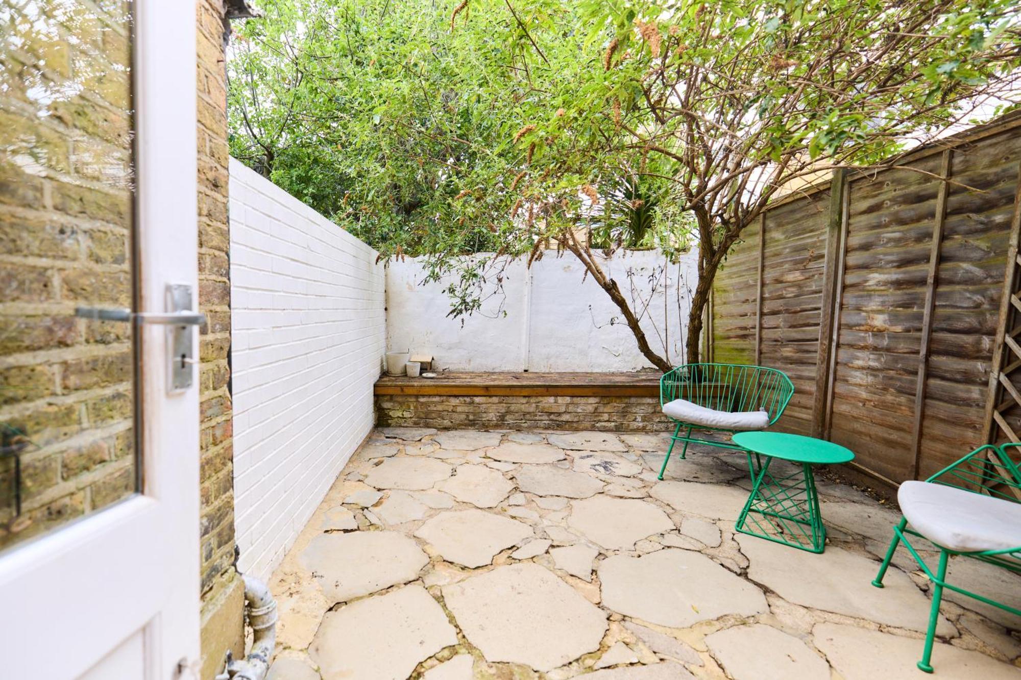 The South Park Wonder - Fascinating 2bdr Flat With Garden * London