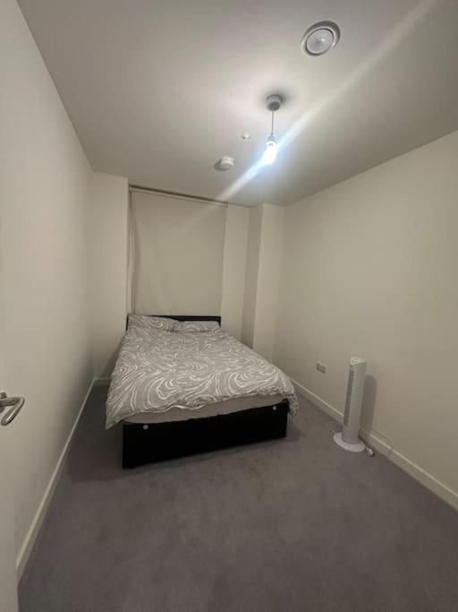 Luxury 2 Bed * London