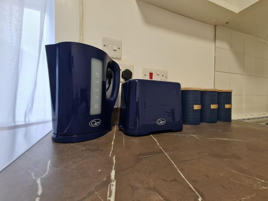Apartment Stylish And Spacious 1 Bedroom Kensal Tube 1a